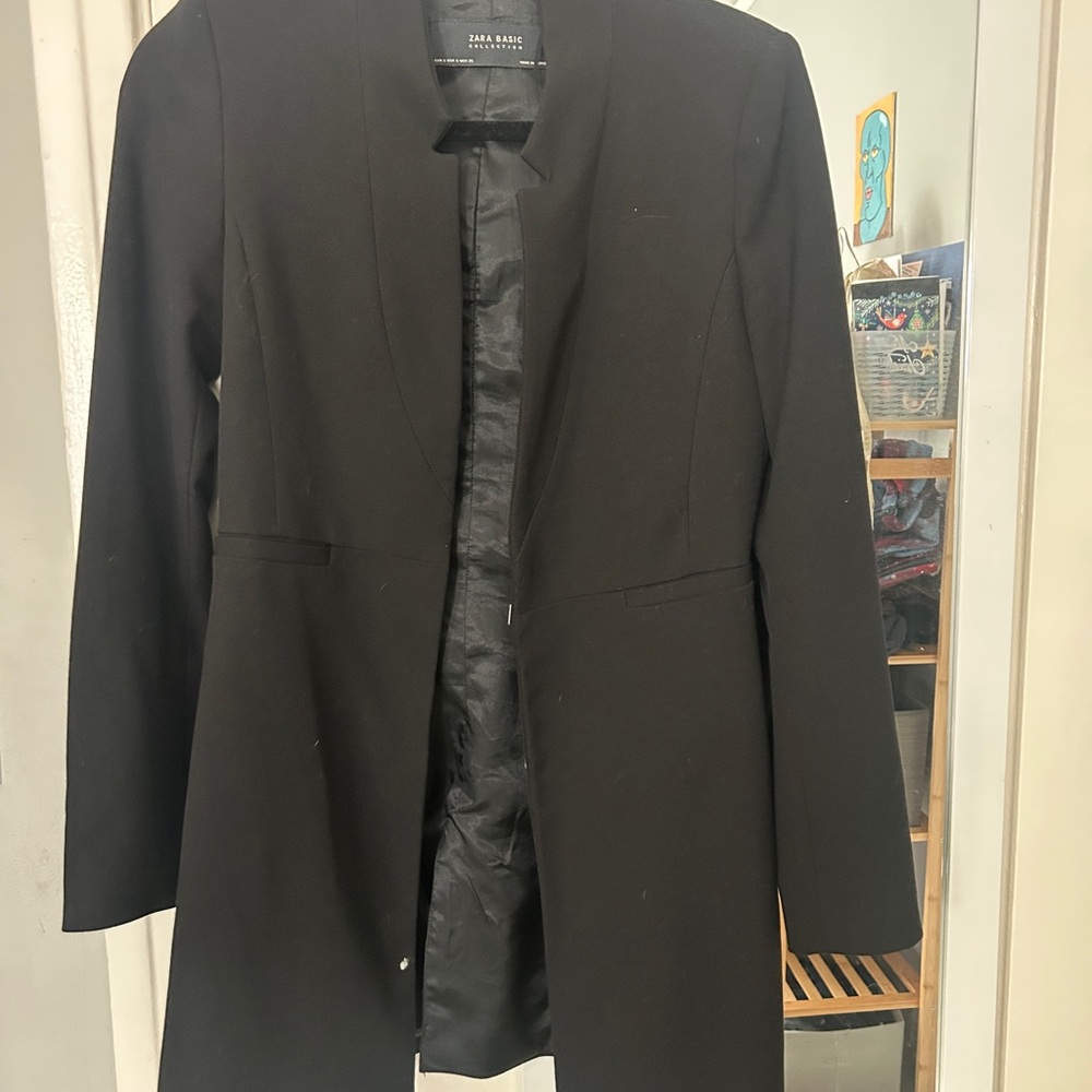 Zara Women's Black Blazer